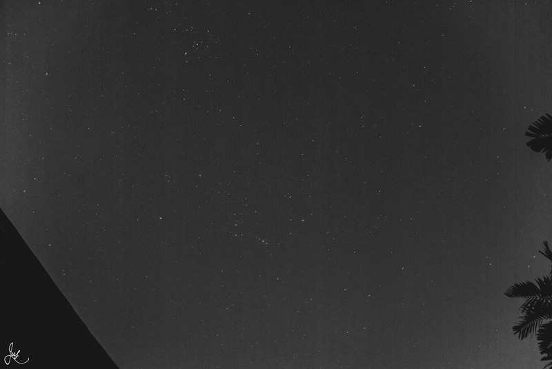 Illustration for article titled Tried out night-time photoshooting (plus long exposure)